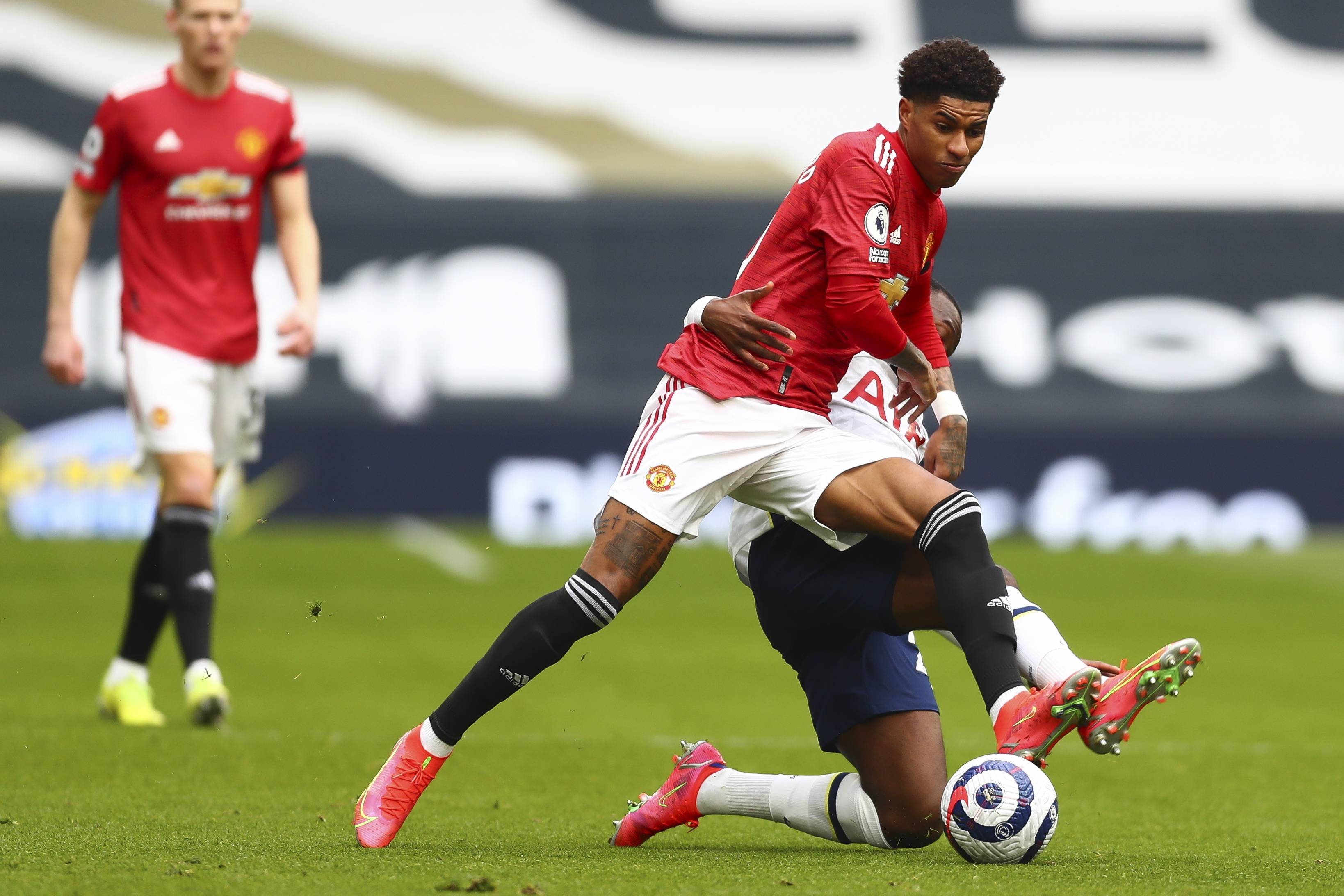 法违规行为 法违规行为